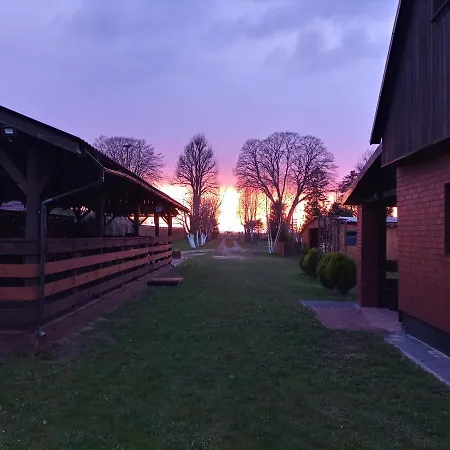 Jagod@ I Parking Zebowo