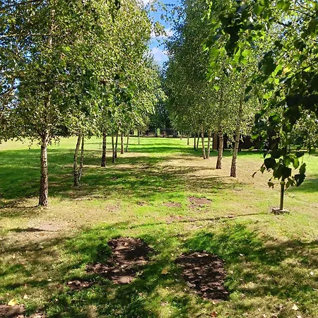 Jagod@ I Parking Villa Zebowo