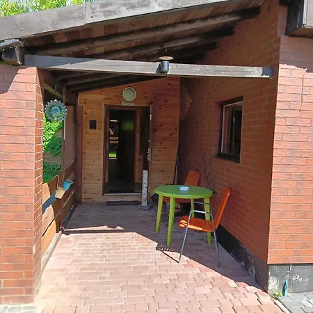 Jagod@ I Parking Villa Zebowo