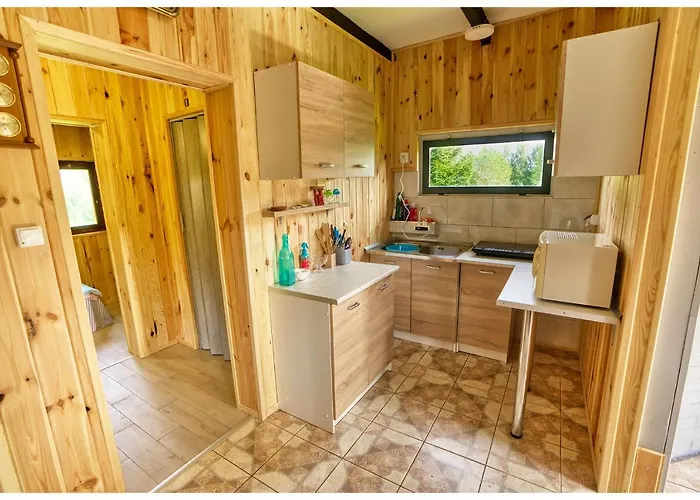 Vila Jagod@ I Parking Zebowo