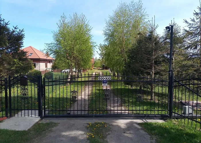 Jagod@ I Parking Vila Zebowo